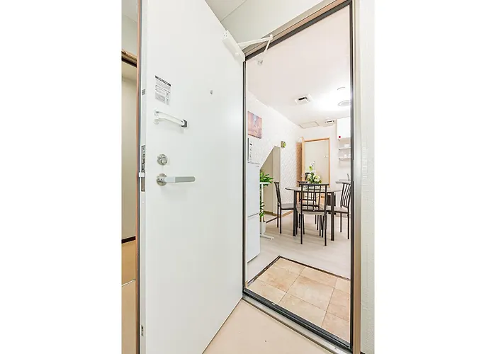 Bright Modern Airbnb In Tokyo\'S Northern District